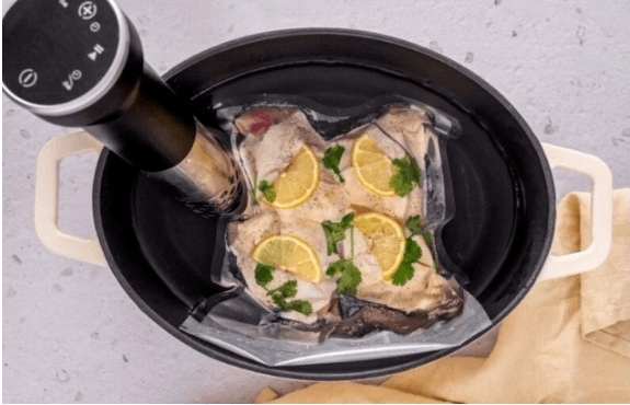 Step 2- Cook the chicken sous vide
Set the sous vide machine to 75C/167F degrees. Put the chicken in the water making sure it is fully submerged. Cook for 60 minutes.